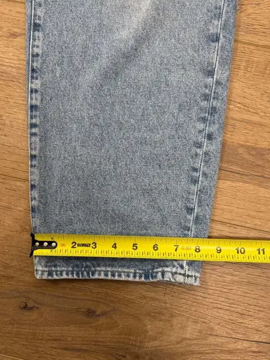 Madewell Curvy Baggy Straight Jeans in Light Wash Size 29P - Picture 9 of 10